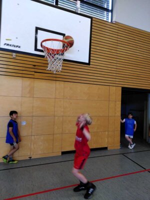Foto des Albums: Basketball Grundschulmeisterschaft