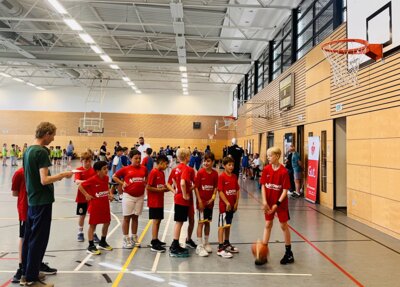 Foto des Albums: Basketball Grundschulmeisterschaft