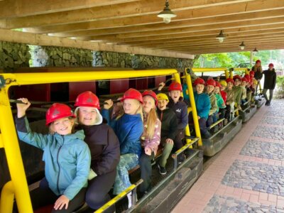 Foto des Albums: Unsere Drittklässler unter Tage unterwegs!