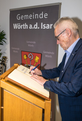 Foto des Albums: Museumseröffnung am 30 Juni 2024