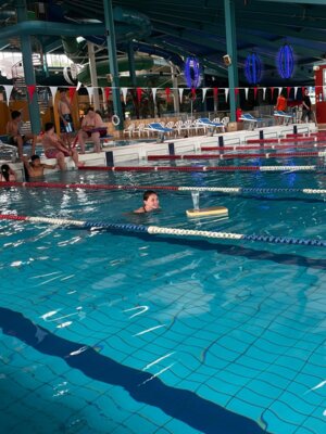 Foto des Albums: Wasser-Wettkampf zwischen Bauhaus- und Spreeschule – ein spritziges Erlebnis!