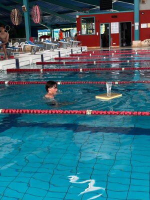 Foto des Albums: Wasser-Wettkampf zwischen Bauhaus- und Spreeschule – ein spritziges Erlebnis!