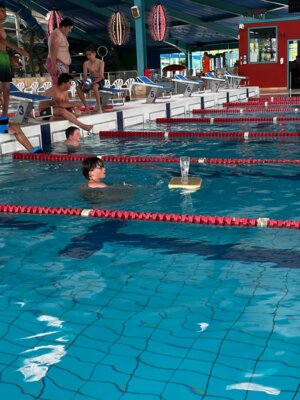 Foto des Albums: Wasser-Wettkampf zwischen Bauhaus- und Spreeschule – ein spritziges Erlebnis!