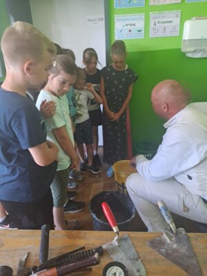 Fotoalbum Vorstellung des Berufes Maurer- Klasse 3a