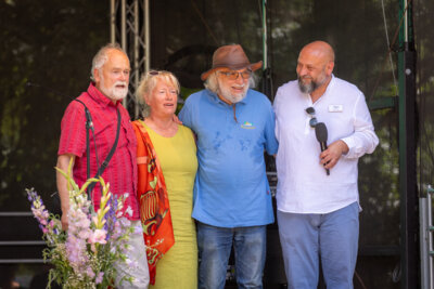 Foto des Albums: 100 Jahre Hirschluch