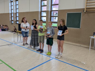 Danke an unsere Fischf&uuml;tterer Kl. 4 