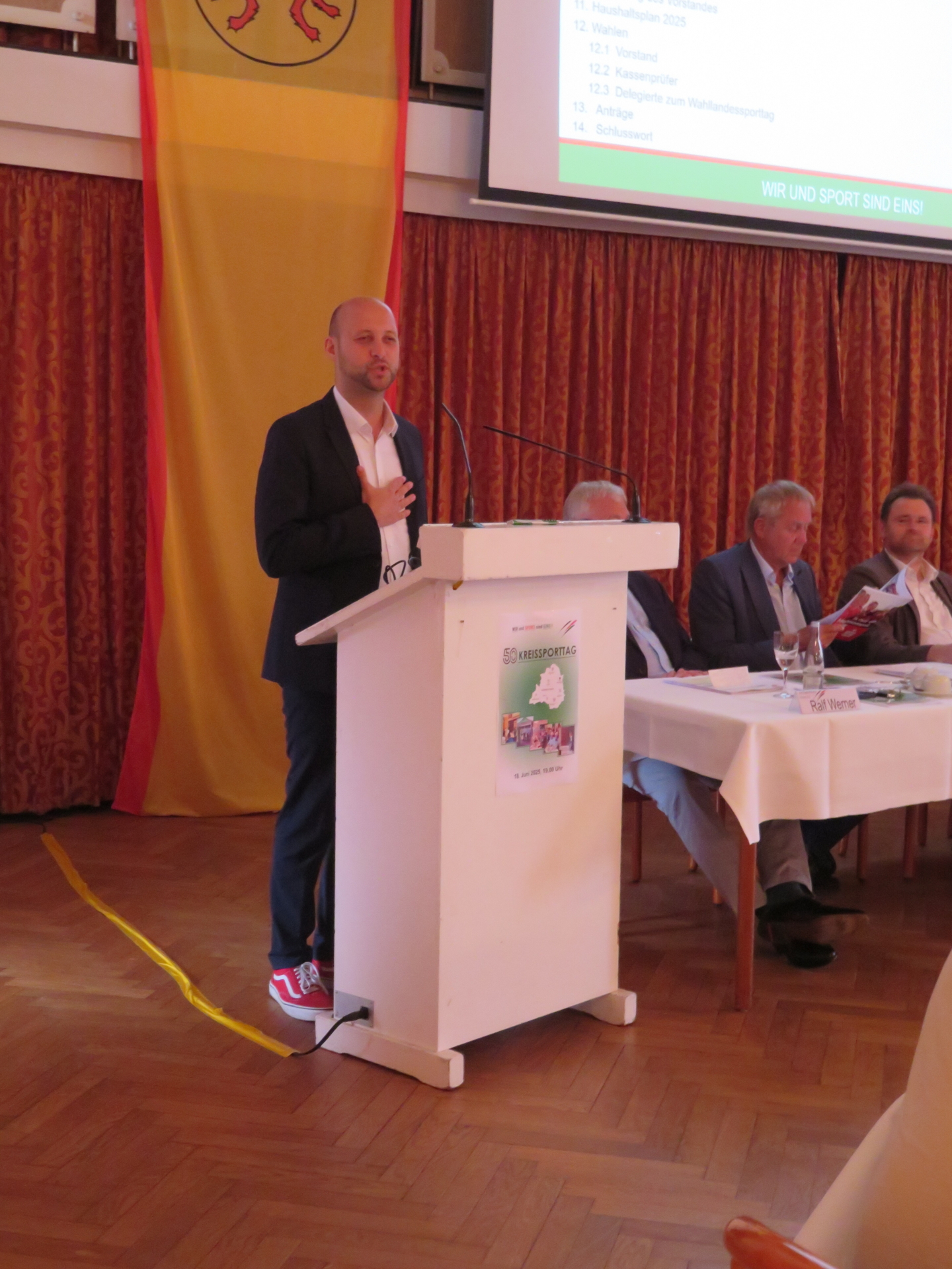 Bild: Grußwort vom Landtagsabgeordneten Julius Schneider