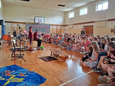 Foto des Albums: Verabschiedung der Klasse 4