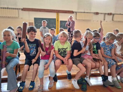 Foto des Albums: Verabschiedung der Klasse 4