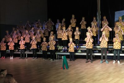 Foto des Albums: Musicalaufführung 1 Tuishi pamoja Juni 2025
