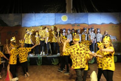 Foto des Albums: Musicalaufführung 1 Tuishi pamoja Juni 2025