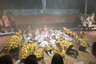 Foto des Albums: Musicalaufführung 1 Tuishi pamoja Juni 2025