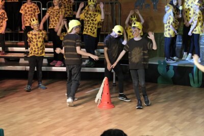 Foto des Albums: Musicalaufführung 2 Tuishi pamoja Juni 2025