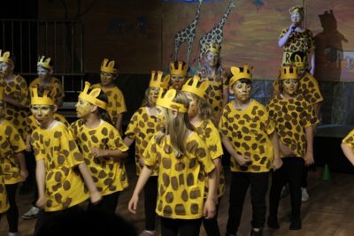 Foto des Albums: Musicalaufführung 2 Tuishi pamoja Juni 2025