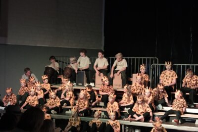 Foto des Albums: Musicalaufführung 2 Tuishi pamoja Juni 2025