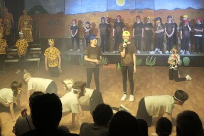 Foto des Albums: Musicalaufführung 2 Tuishi pamoja Juni 2025