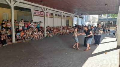 Foto des Albums: Ehrenurkunden