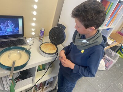 Foto des Albums: Waffelbacken bei den Eulen