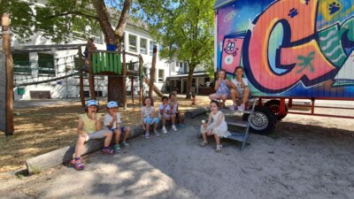 Foto des Albums: Eiswagen und Wasserspiele