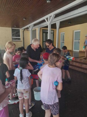 Foto des Albums: Eiswagen und Wasserspiele