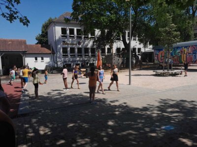 Foto des Albums: Eiswagen und Wasserspiele