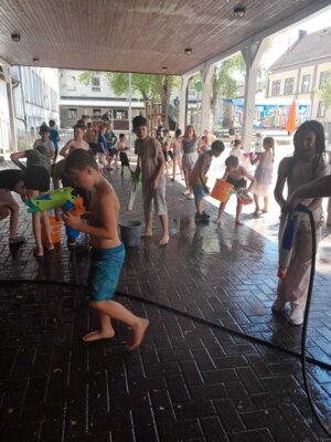 Foto des Albums: Eiswagen und Wasserspiele