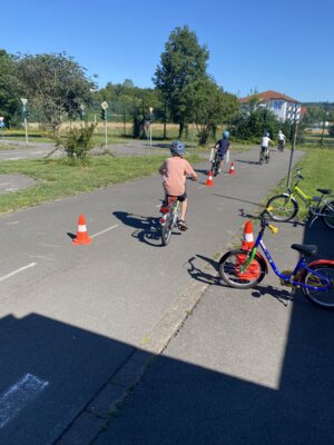Foto des Albums: Verkehrsgarten Klasse 2b