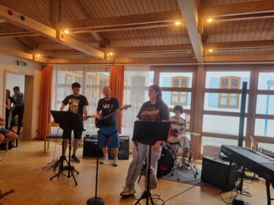 Foto des Albums: Serenade 2025