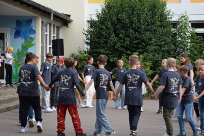 Foto des Albums: Schuljahresabschlussfeier - Bilder des ersten Teils