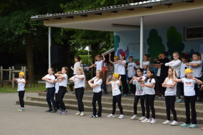 Foto des Albums: Schuljahresabschlussfeier - Bilder des ersten Teils