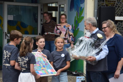 Foto des Albums: Schuljahresabschlussfeier - Bilder des dritten Teils