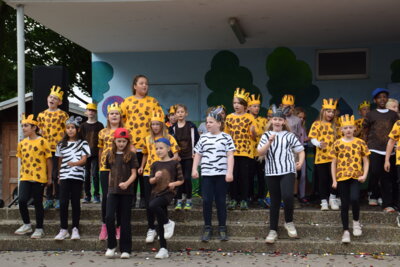 Foto des Albums: Schuljahresabschlussfeier - Bilder des dritten Teils