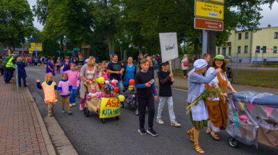 Foto des Albums: Festumzug - 750 Jahre Marnitz