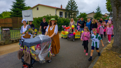 Foto des Albums: Festumzug - 750 Jahre Marnitz