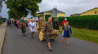 Foto des Albums: Festumzug - 750 Jahre Marnitz