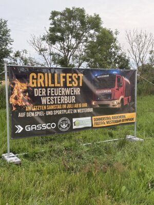 Foto des Albums: Neue Banner für das Grillfest und die Festtage