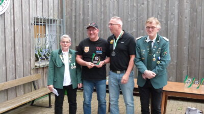 2025-06-24 Siegerehrung SSW (30)  (Bild vergr&ouml;&szlig;ern)