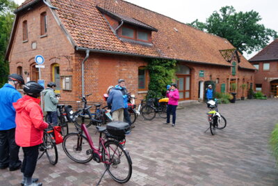 Besuch im Hofladen Eilvese  (Bild vergr&ouml;&szlig;ern)
