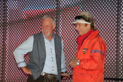 Foto des Albums: 100 Jahre Feier