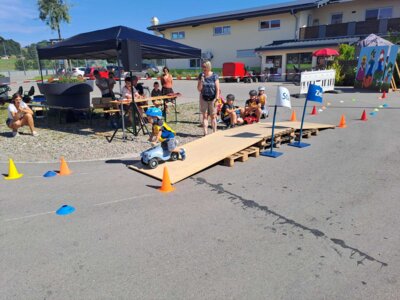Foto des Albums: Bobbycar-Rennen 2025 in Eggenthal!