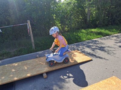Foto des Albums: Bobbycar-Rennen 2025 in Eggenthal!