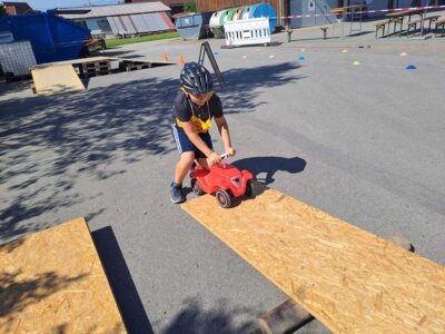 Foto des Albums: Bobbycar-Rennen 2025 in Eggenthal!