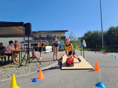 Foto des Albums: Bobbycar-Rennen 2025 in Eggenthal!