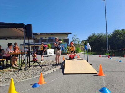 Foto des Albums: Bobbycar-Rennen 2025 in Eggenthal!