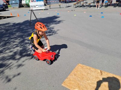 Foto des Albums: Bobbycar-Rennen 2025 in Eggenthal!