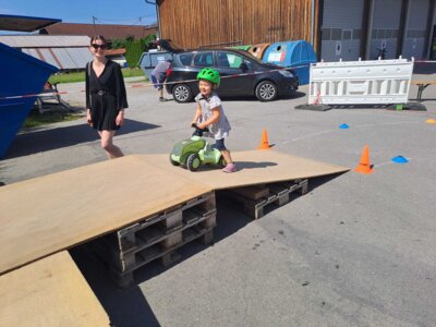 Foto des Albums: Bobbycar-Rennen 2025 in Eggenthal!