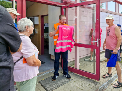 Foto des Albums: Übergabe des Leuchtturms für den Katastrophenfall