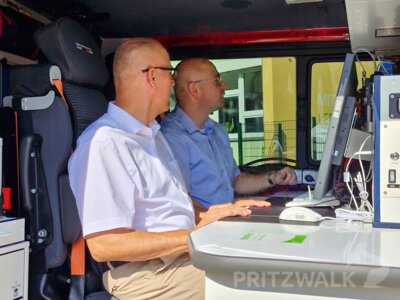 Foto des Albums: Übergabe des Leuchtturms für den Katastrophenfall