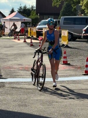 Foto des Albums: TNT 2025 - Sport