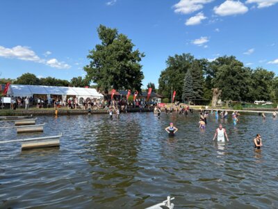 Foto des Albums: TNT 2025 - Sport
